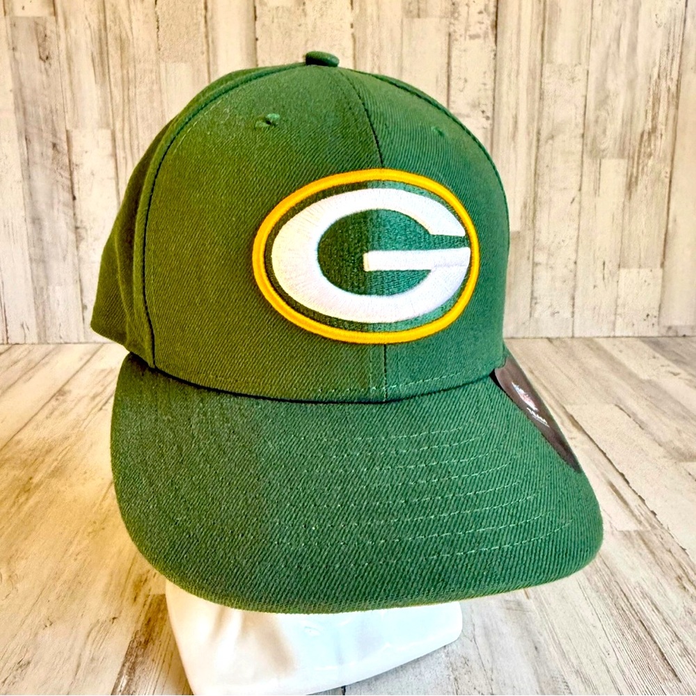 Green Bay Packers Fitted Hat Size 7.5